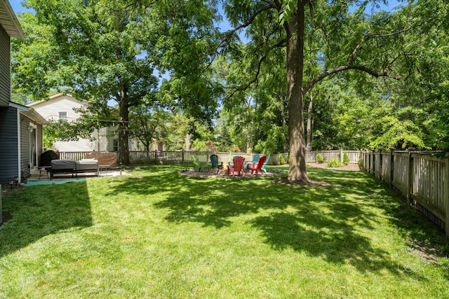 302 Carriage Hill Rd, Naperville, IL 60565 - fenced backyard with a patio and an outdoor living space