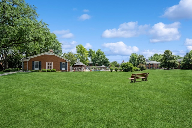 521 Coventry Ln Unit 3, Crystal Lake, IL 60014 - view of community with a lawn
