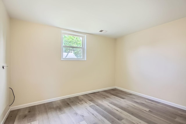4723 Lee Ct, Richton Park, IL 60471 - unfurnished room with baseboards and wood finished floors