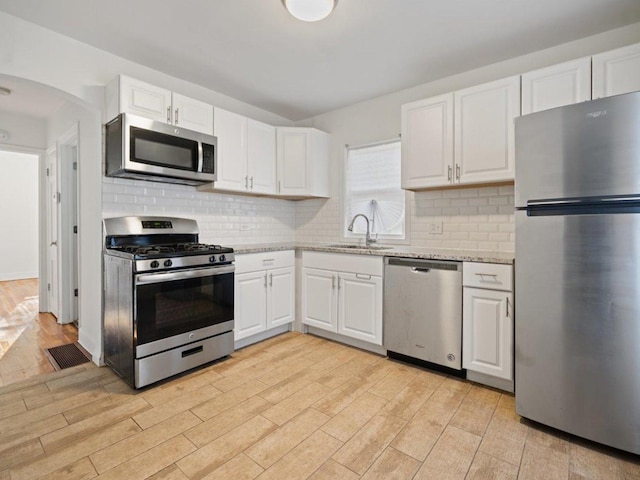 18101 Wildwood Ave, Lansing, IL 60438 - photo 3