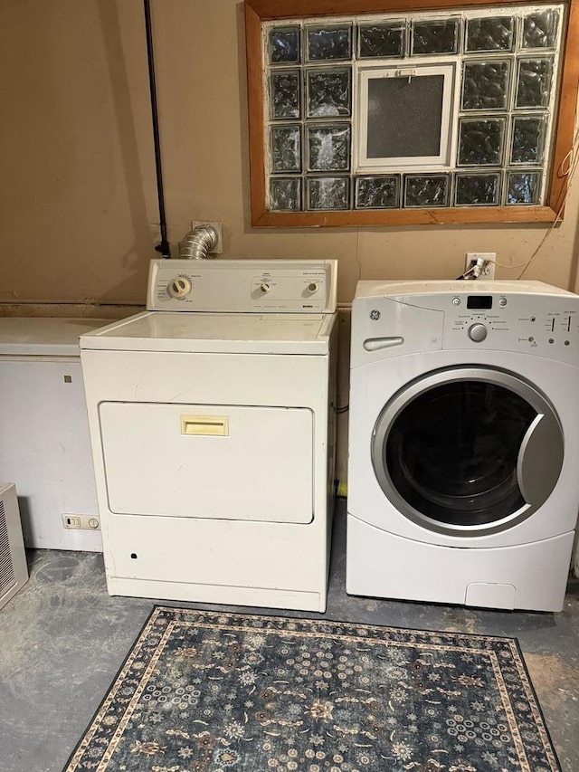 5814 S Laflin St, Chicago, IL 60636 - washroom featuring separate washer and dryer