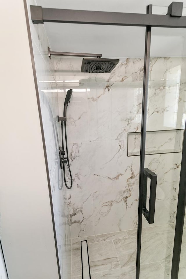 2637 W 93rd Pl, Evergreen Park, IL 60805 - bathroom featuring a marble finish shower