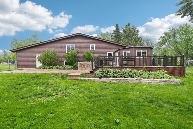 42280 N Center St, Antioch, IL 60002 - rear view of property with a wooden deck
