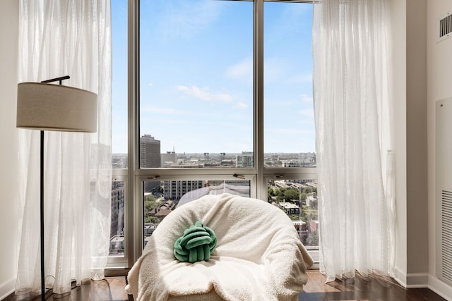 1901 S Calumet Ave Unit 2010, Chicago, IL 60616 - living area featuring wood finished floors and a city view