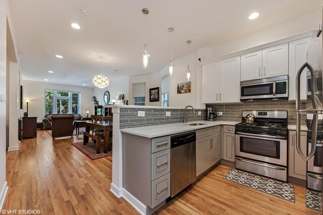 1037 W Oakdale Ave, Chicago, IL 60657 - photo 11