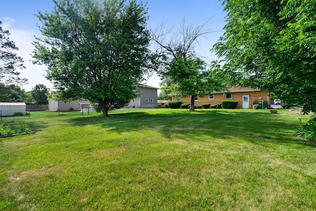 935 E 1st St, Lockport, IL 60441 - photo 2
