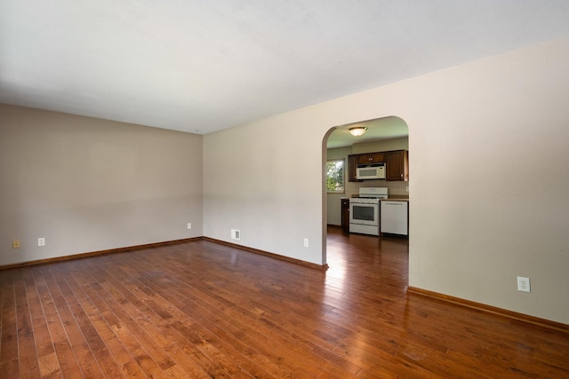 935 E 1st St, Lockport, IL 60441 - photo 7
