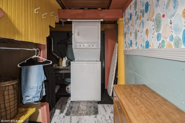 120 S Kinzie St, Thornton, IL 60476 - washroom with estacked washer and dryer