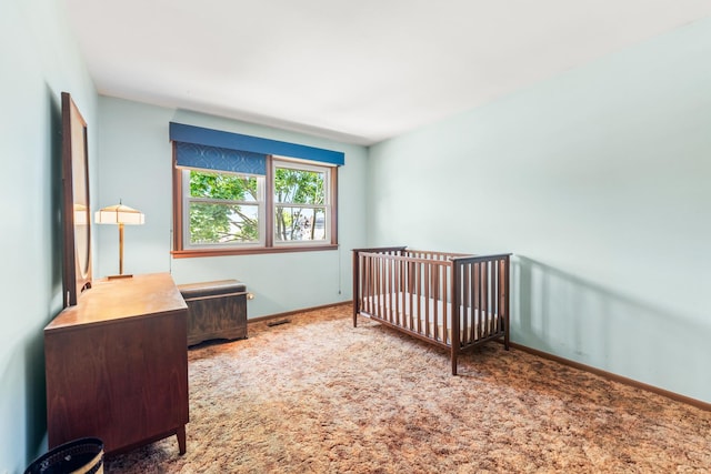 1707 Roosa Ln, Elk Grove Village, IL 60007 - carpeted bedroom featuring baseboards