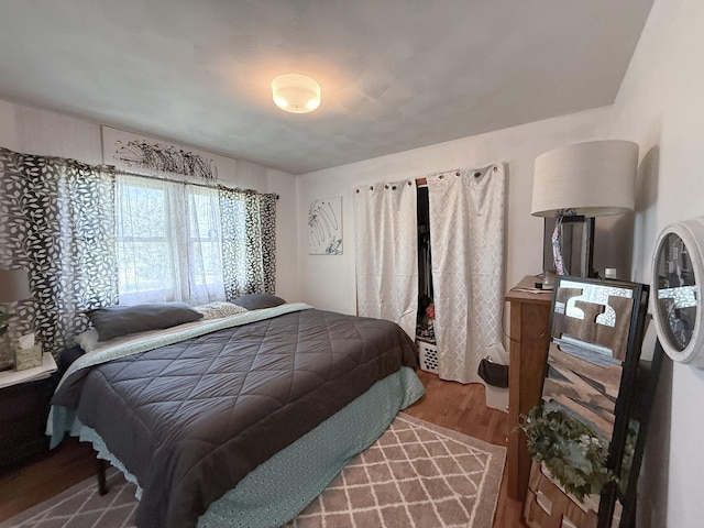 31535 E Thome Rd, Rock Falls, IL 61071 - bedroom with wood finished floors