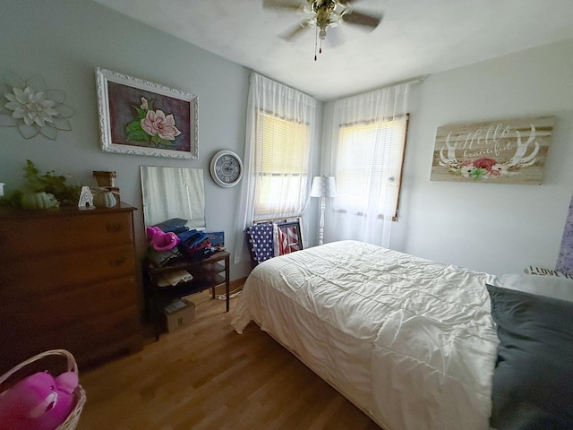 31535 E Thome Rd, Rock Falls, IL 61071 - bedroom featuring wood finished floors and ceiling fan