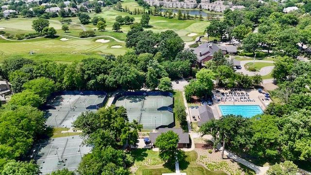 905 Burnham Ct, Aurora, IL 60502