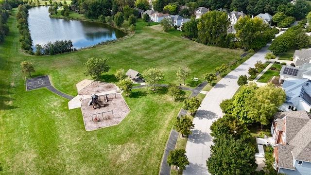 905 Burnham Ct, Aurora, IL 60502