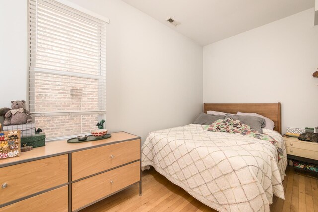 Listing photo 4 - caption unavailable