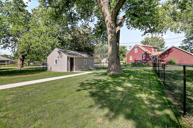 214 S Hickory St, Manteno, IL 60950 - view of yard featuring an outdoor structure