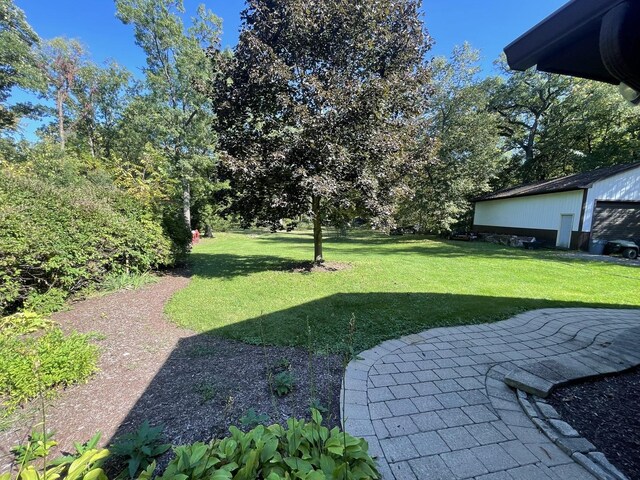 13745 S King Rd, Homer Glen, IL 60491 - view of green lawn