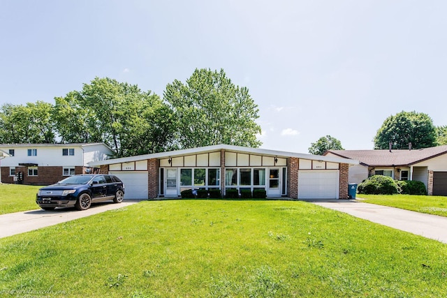 950-952 Heritage Dr, Bourbonnais, IL 60914 - photo 1