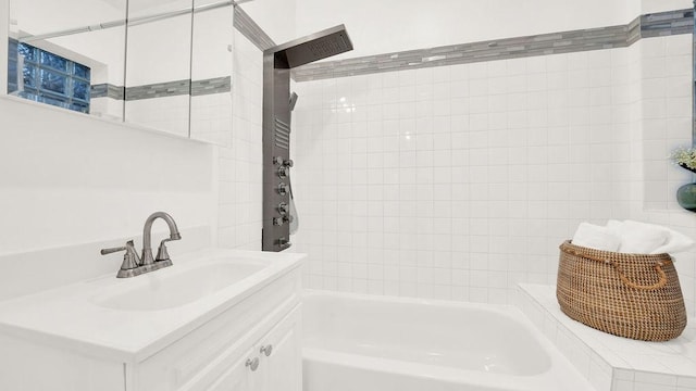 5150 S King Dr Unit A1, Chicago, IL 60615 - bathroom featuring vanity and bathing tub / shower combination