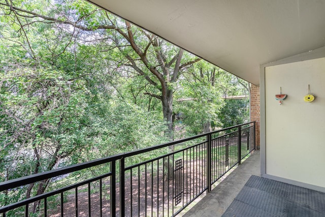 6021 Forest View Rd Unit 2C, Lisle, IL 60532 - view of balcony