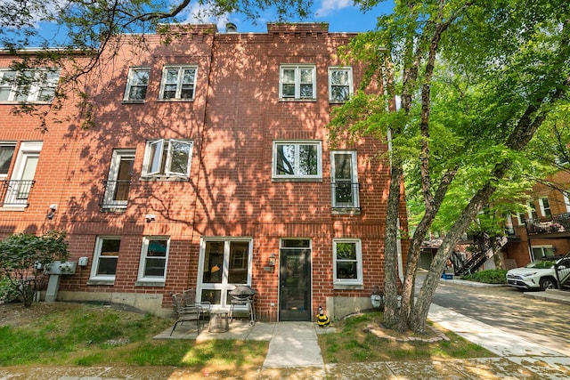 2809 N Wolcott Ave Unit H, Chicago, IL 60657 - view of property