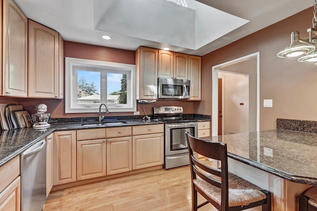 221 S Fair Ave, Elmhurst, IL 60126 - photo 8