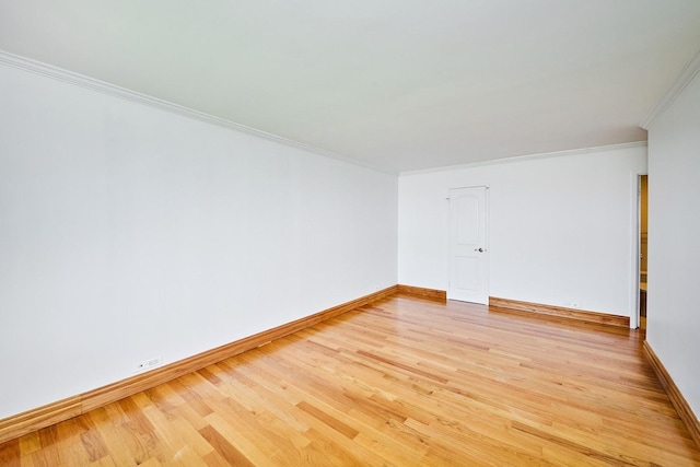 7033 N Kedzie Ave Unit 1706, Chicago, IL 60645 - empty room featuring crown molding and light wood finished floors