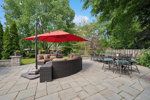 624 Laurel Ave, Wilmette, IL 60091 - fenced backyard with a patio, outdoor dining space, and outdoor lounge area