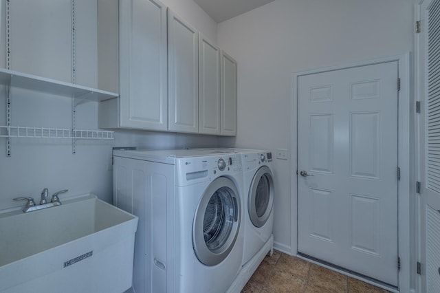 3866 Kingsmill Dr, Elgin, IL 60124 - laundry area with independent washer and dryer and cabinet space