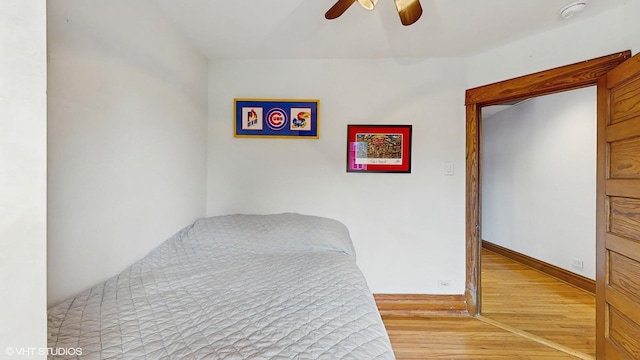 1150 S Oak Park Ave, Oak Park, IL 60304 - bedroom featuring light wood-style floors and ceiling fan