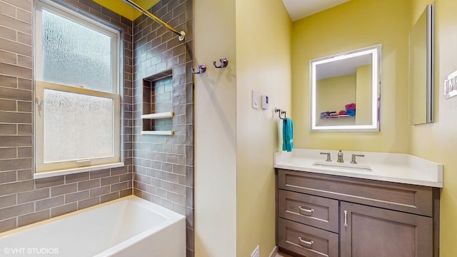 1150 S Oak Park Ave, Oak Park, IL 60304 - bathroom featuring a bathtub and vanity