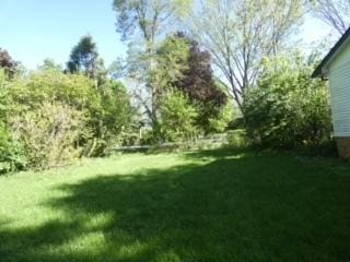 5140 N 4300w Rd, Bourbonnais, IL 60914 - view of green lawn