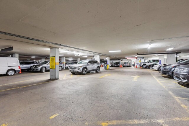 655 W Irving Park Rd Unit 2805, Chicago, IL 60613 - view of parking garage