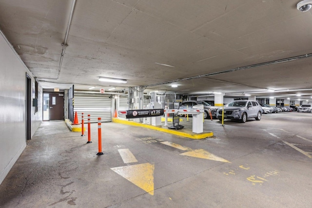 655 W Irving Park Rd Unit 2805, Chicago, IL 60613 - view of parking deck