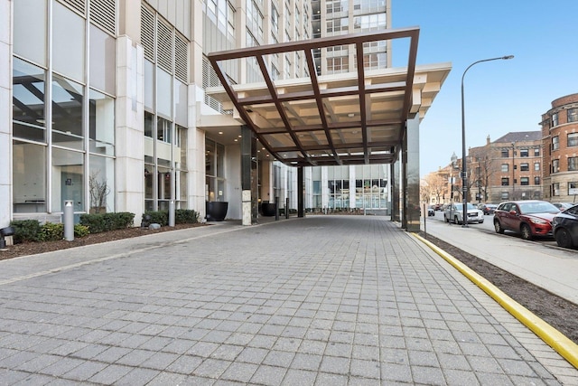655 W Irving Park Rd Unit 2805, Chicago, IL 60613 - view of street featuring street lights, sidewalks, and curbs