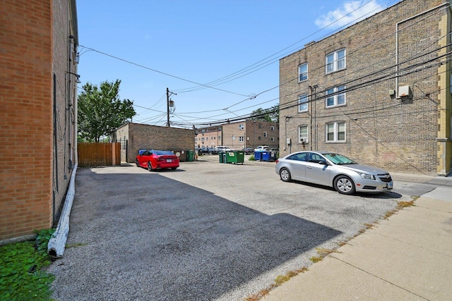 4113 W Cullom Ave Unit 1C, Chicago, IL 60641 - view of uncovered parking lot