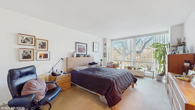 601 E 32nd St Unit 210, Chicago, IL 60616 - bedroom featuring light carpet