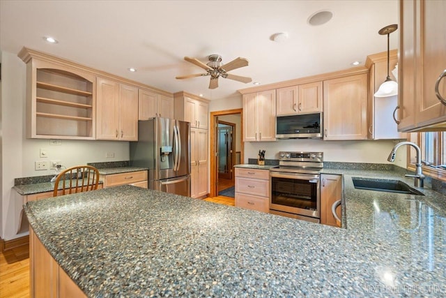 504 Fellows St, Saint Charles, IL 60174 - kitchen with stainless steel appliances, a ceiling fan, open shelves, recessed lighting, and a peninsula
