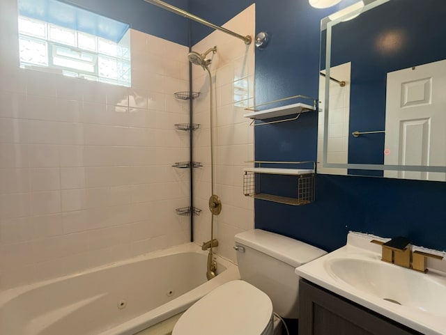 6712 S Ridgeland Ave Unit 3A, Chicago, IL 60649 - full bath with a combined bath / shower with jetted tub and vanity