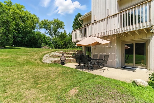 3125 Chellington Dr, Johnsburg, IL 60051 - view of grassy yard with a balcony and a patio area