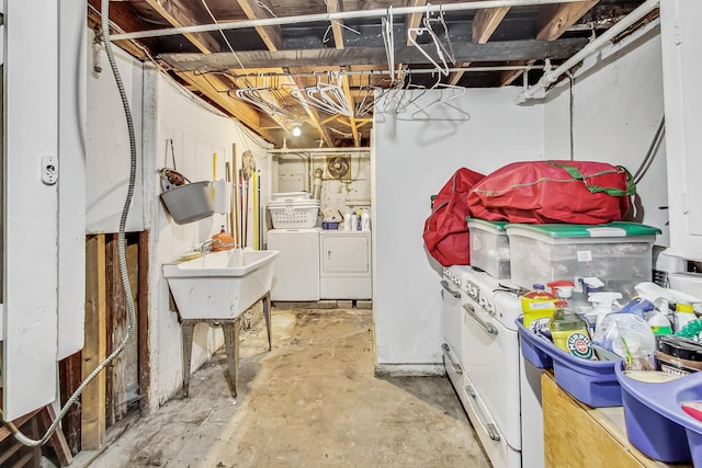 218 N Merrill St, Park Ridge, IL 60068 - unfinished basement with washer and clothes dryer and a sink