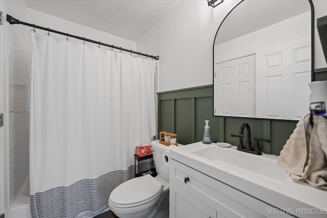 2009 Chaplin Ct, Hanover Park, IL 60133 - full bathroom featuring vanity and shower / tub combo