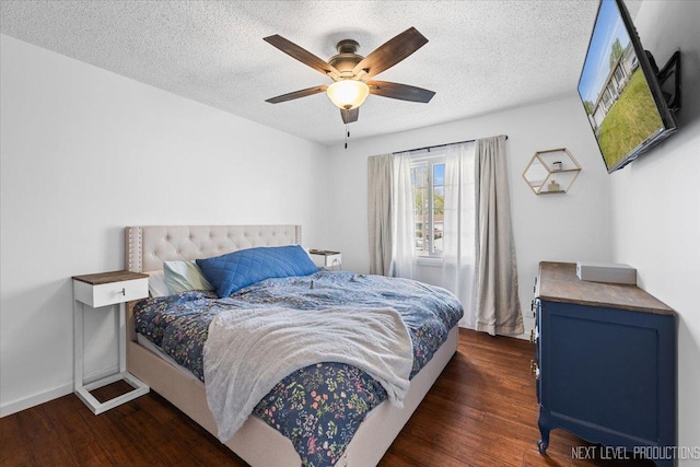 2009 Chaplin Ct, Hanover Park, IL 60133 - bedroom with wood finished floors, a textured ceiling, and ceiling fan