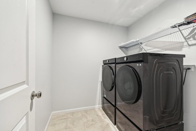 3620 Ambrosia Dr, Naperville, IL 60564 - laundry area with independent washer and dryer and baseboards