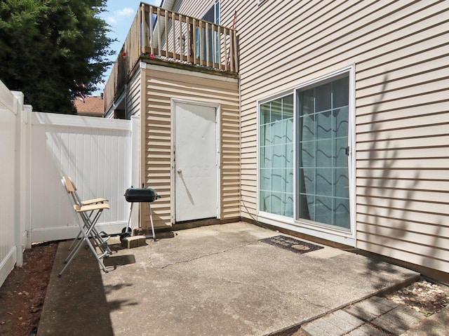 2321 Aster Dr, Crest Hill, IL 60403 - photo 2