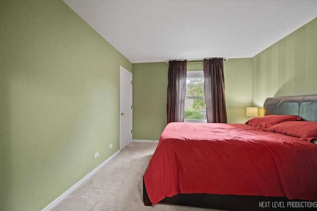 529 Hammer Ln, North Aurora, IL 60542 - bedroom featuring light carpet and baseboards