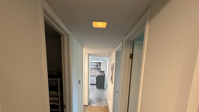 200 Deborah Ln Unit 13C, Wheeling, IL 60090 - view of corridor