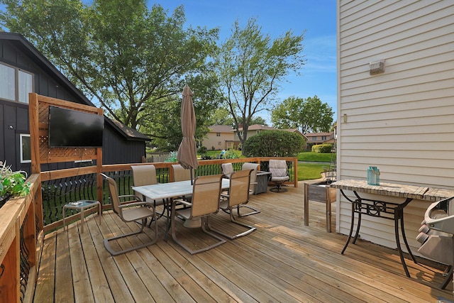 6316 Knollwood Ct, Lisle, IL 60532 - deck with outdoor dining area