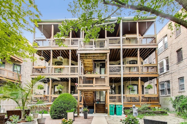 917 W Gunnison St Unit 1W, Chicago, IL 60640 - view of apartment building / complex