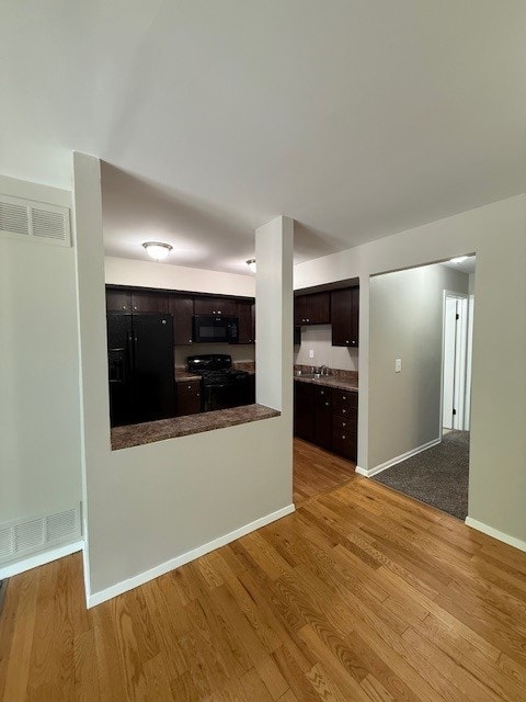 458 Seneca Ln, Bolingbrook, IL 60440 - photo 8