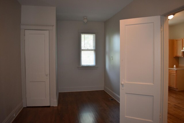 7230 S Saint Lawrence Ave, Chicago, IL 60619 - photo 5
